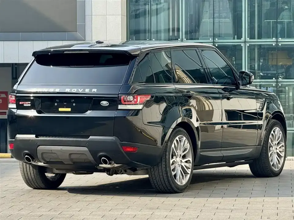 Land Rover Sport