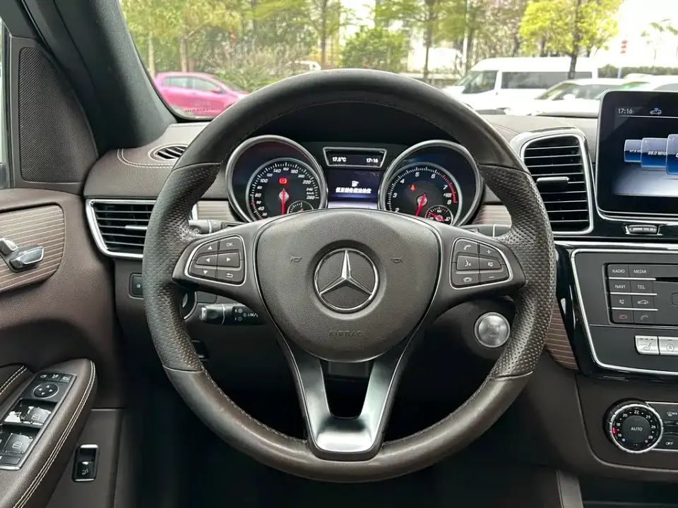 Mercedes-Benz GLE (Import)