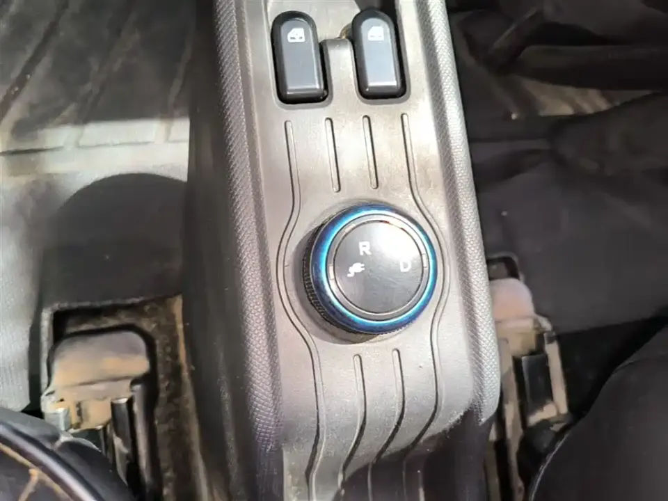 Wuling MINIEV