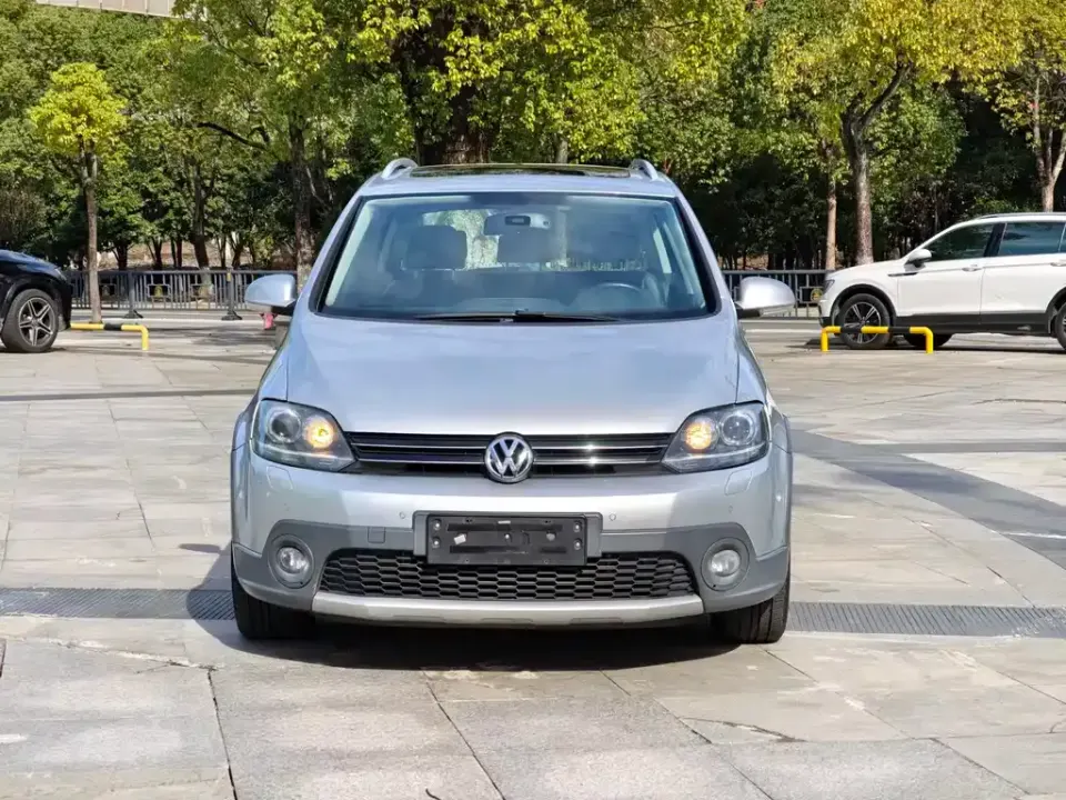 Volkswagen Golf (Import)