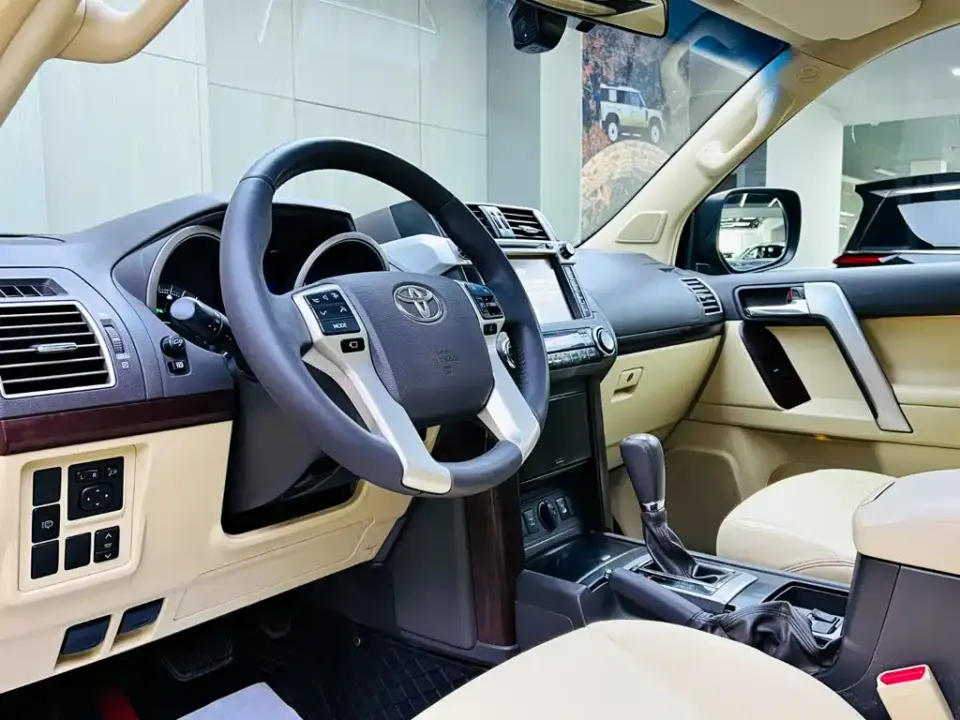Toyota Prado