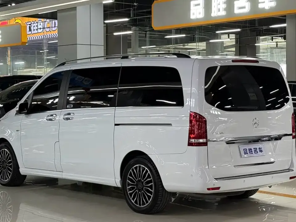 Mercedes-Benz V-Class