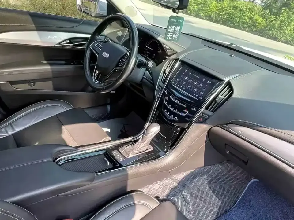 Cadillac ATS-L
