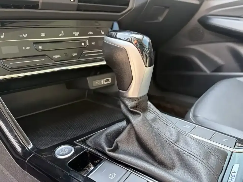 Volkswagen Passat PHEV