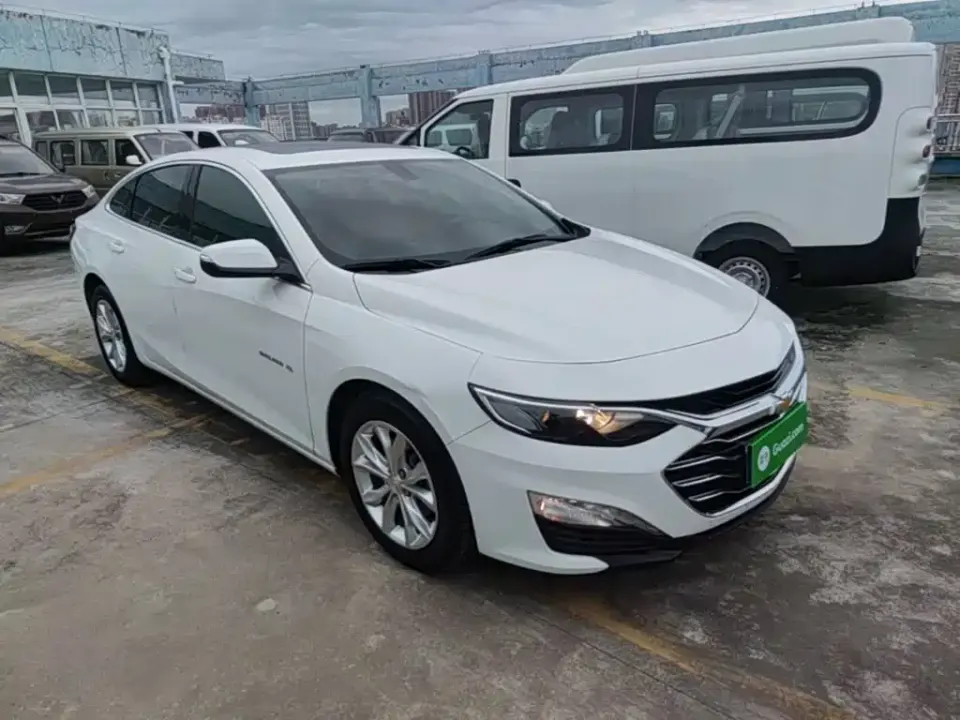 Chevrolet Malibu XL