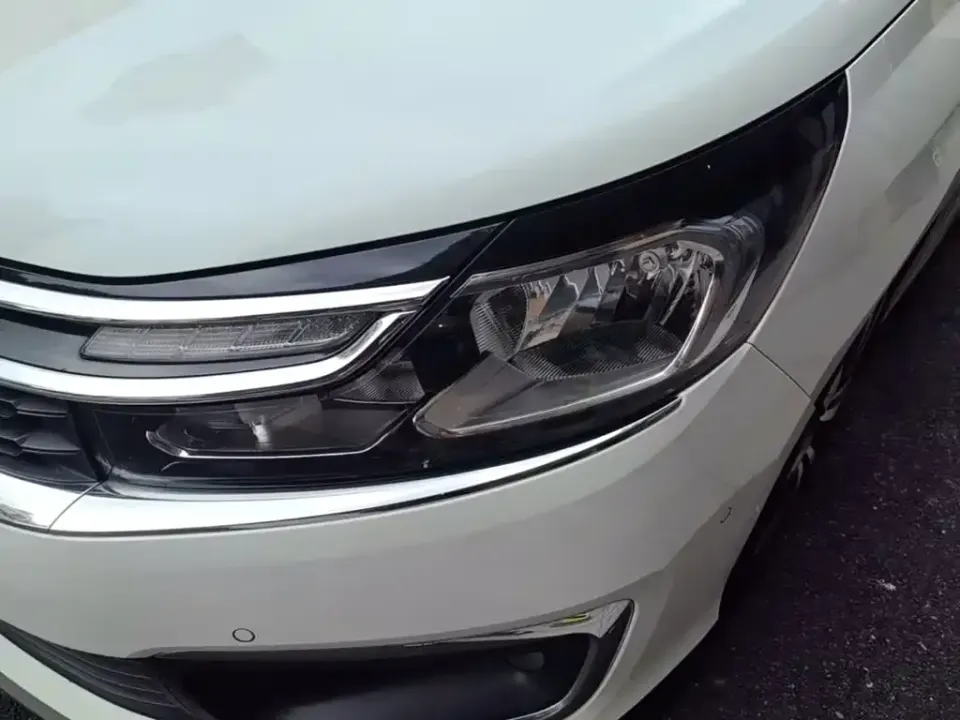 Citroen C4L