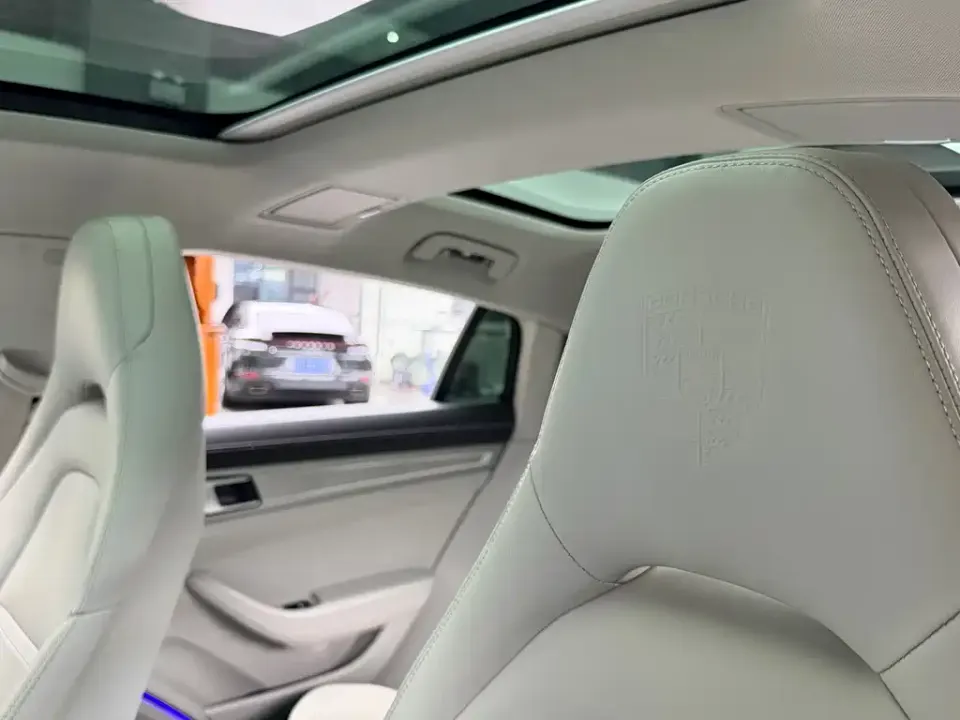 Porsche Panamera Hybrid