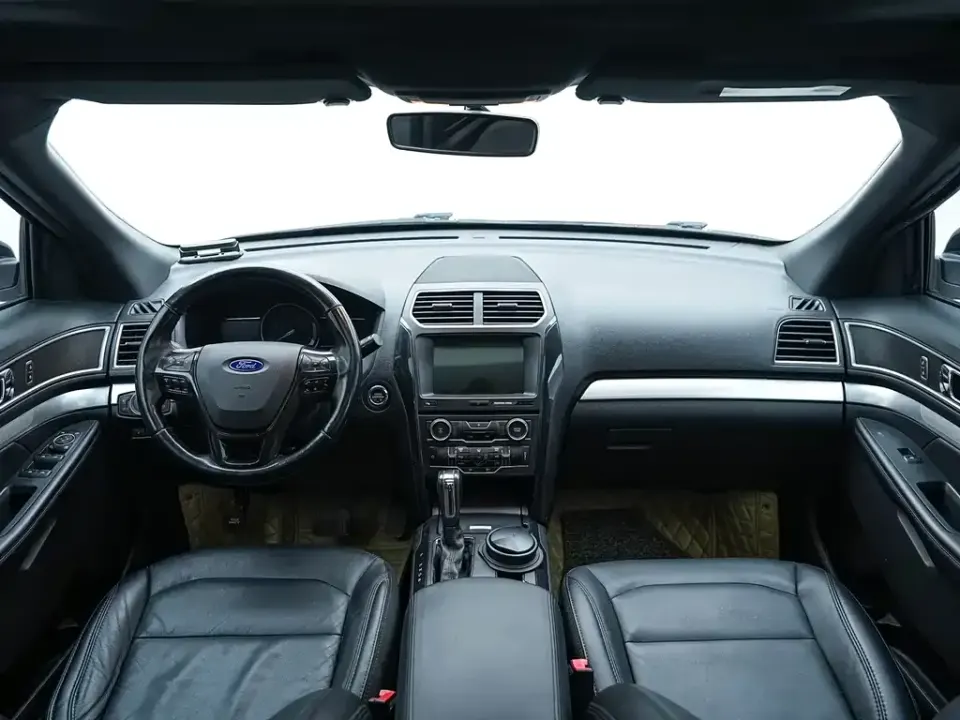 Ford Explorer (Import)