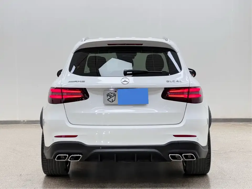 Mercedes-Benz GLC AMG