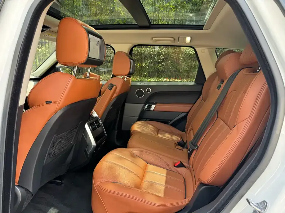 Land Rover Sport