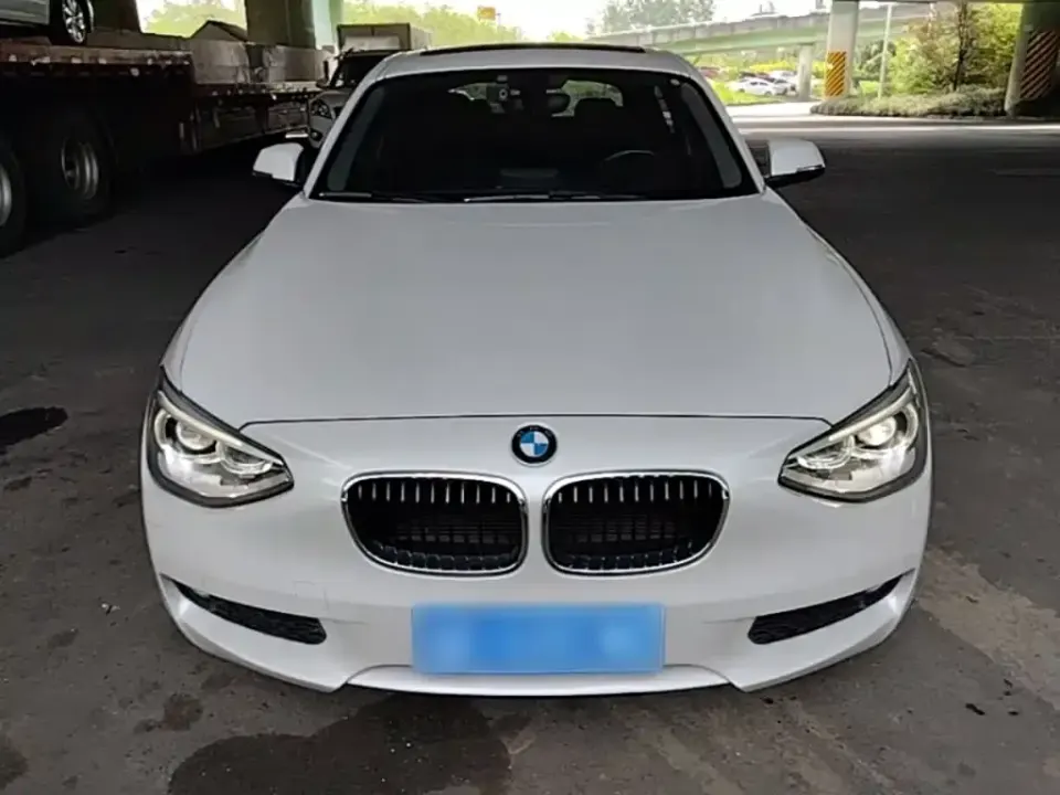 BMW 1 Series (Import)