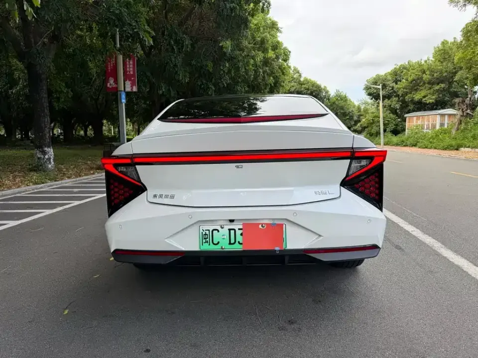 Lingxi Lingxi L