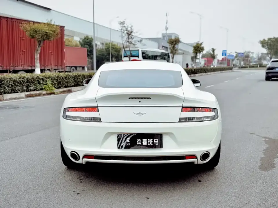 Aston Martin Rapide