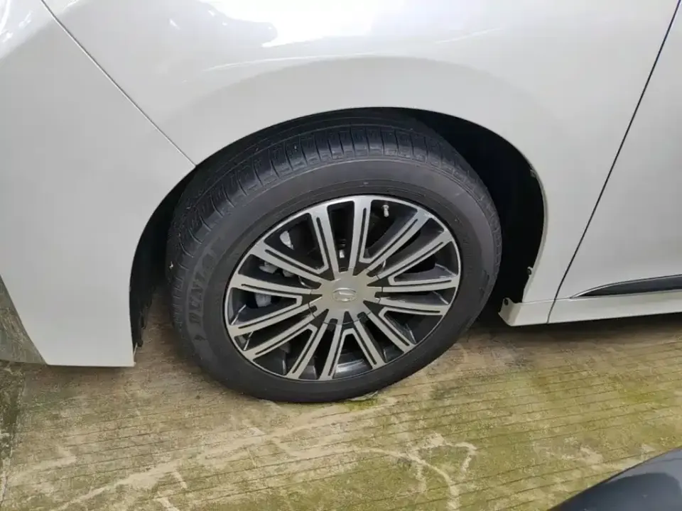 GAC Trumpchi M8