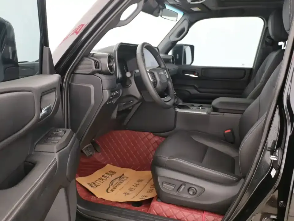 Toyota Prado
