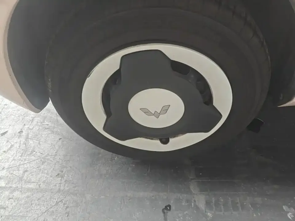 Wuling MINIEV