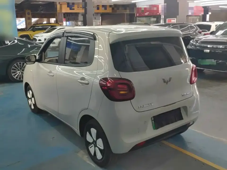 Wuling MINIEV