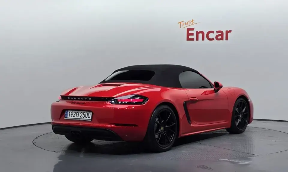Porsche 718