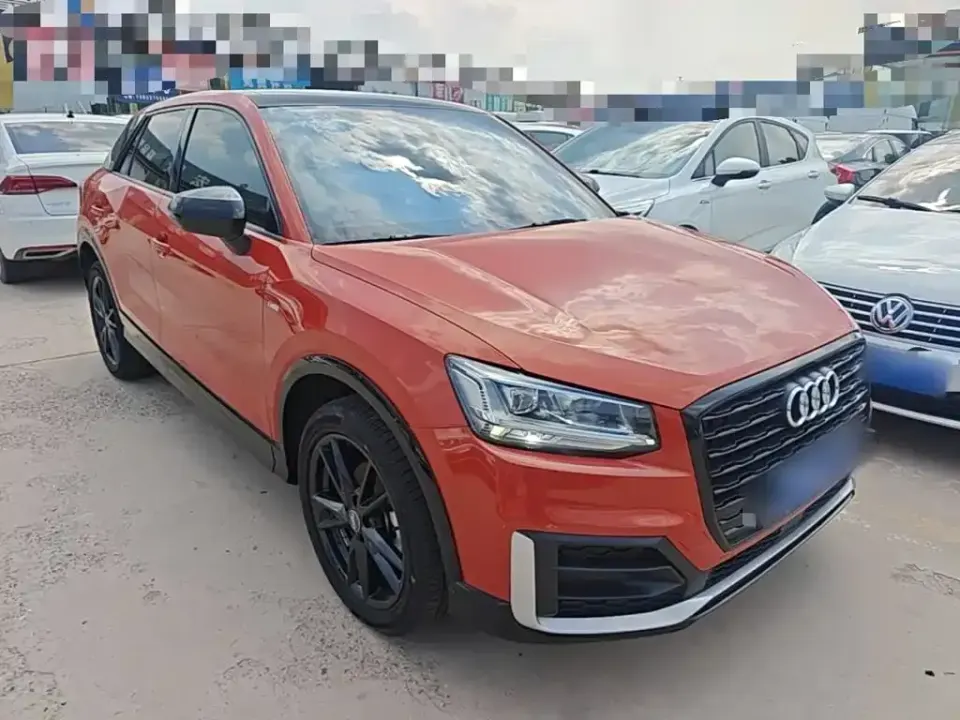 Audi Q2L