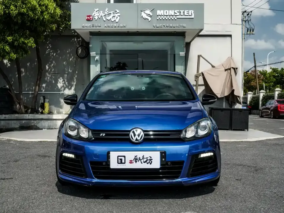 Volkswagen Golf (Import)