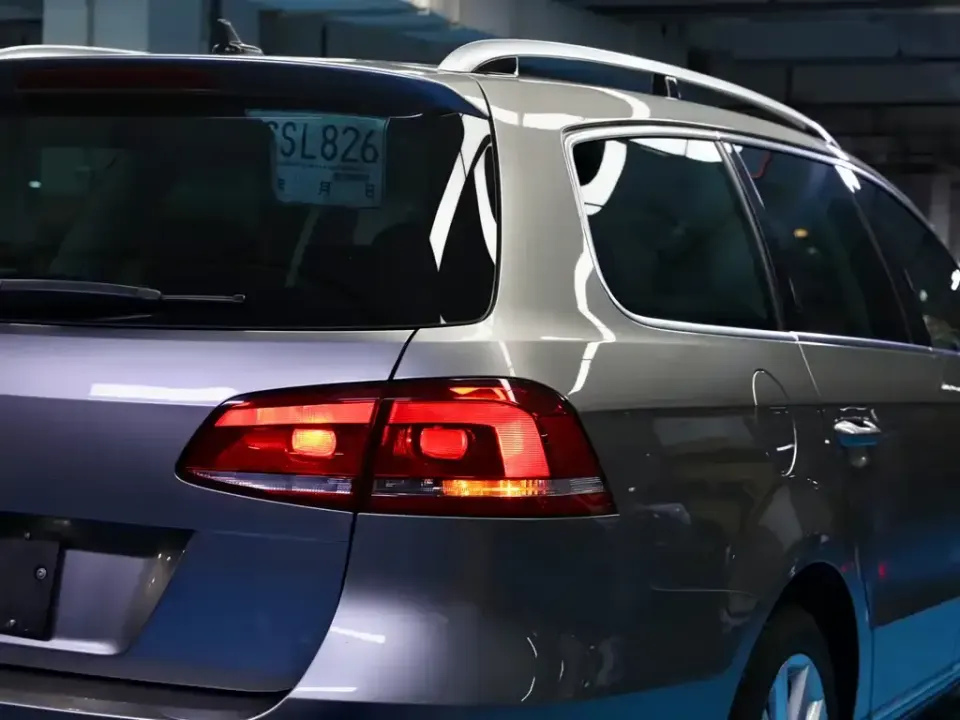Volkswagen Magotan (Import)