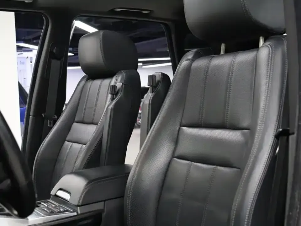 Land Rover Sport