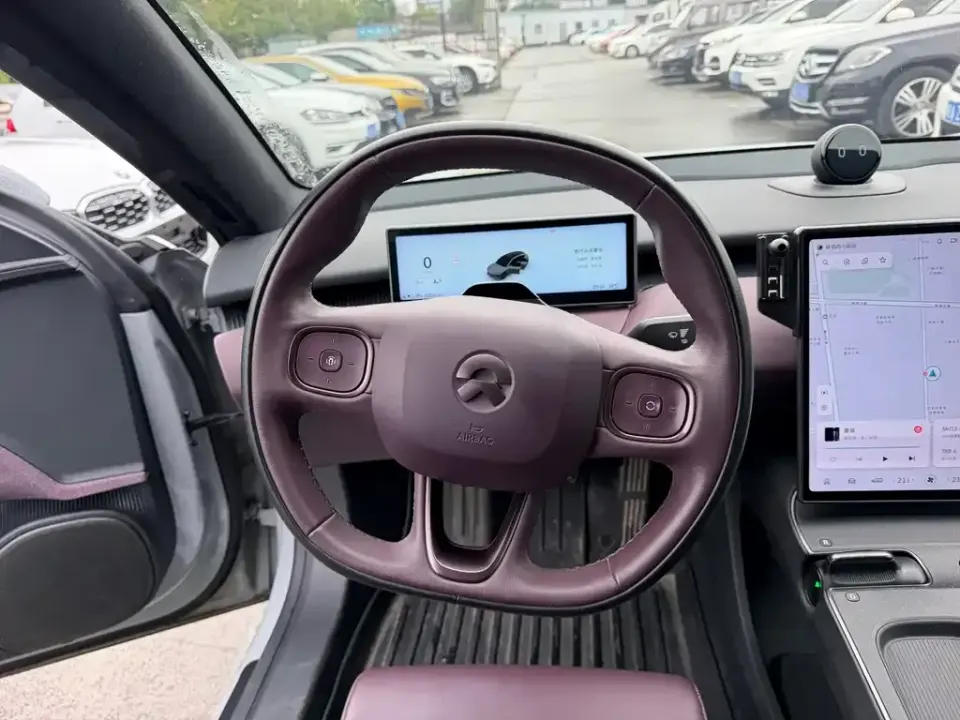 Nio ET5T