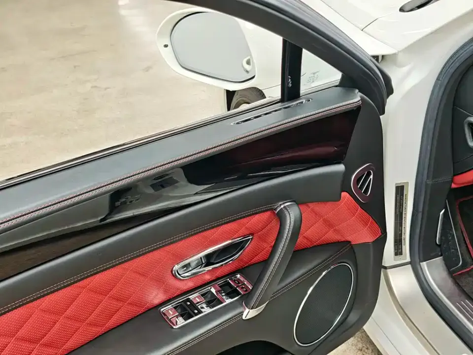 Bentley Flying Spur