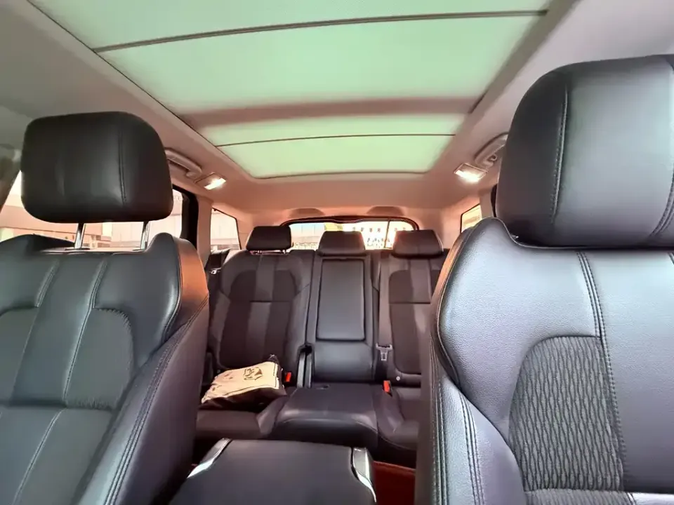 Land Rover Sport