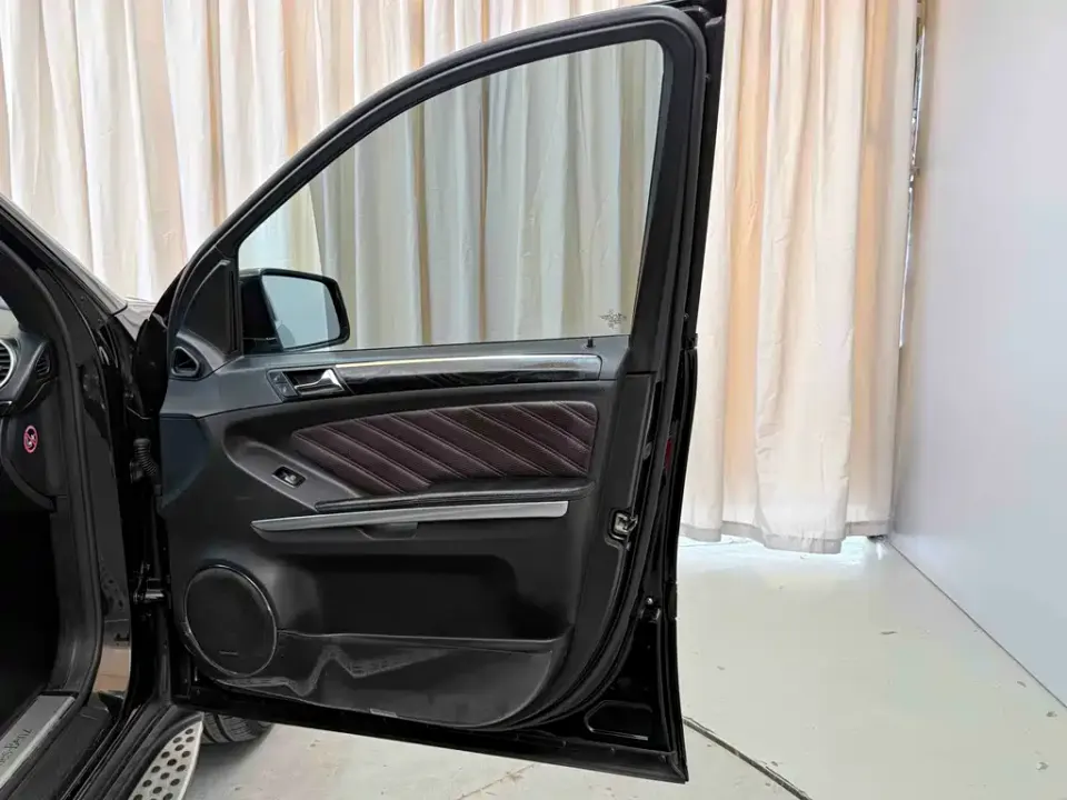 Mercedes-Benz GL-Class