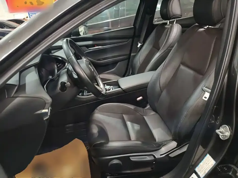 Mazda 3 Axela