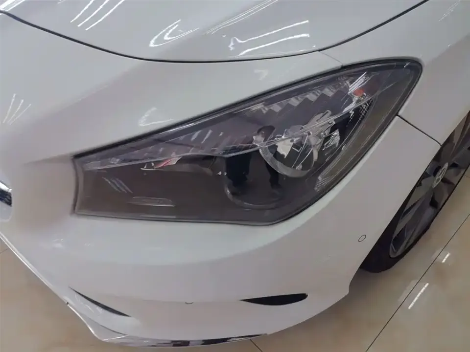 Mercedes-Benz CLA (Import)