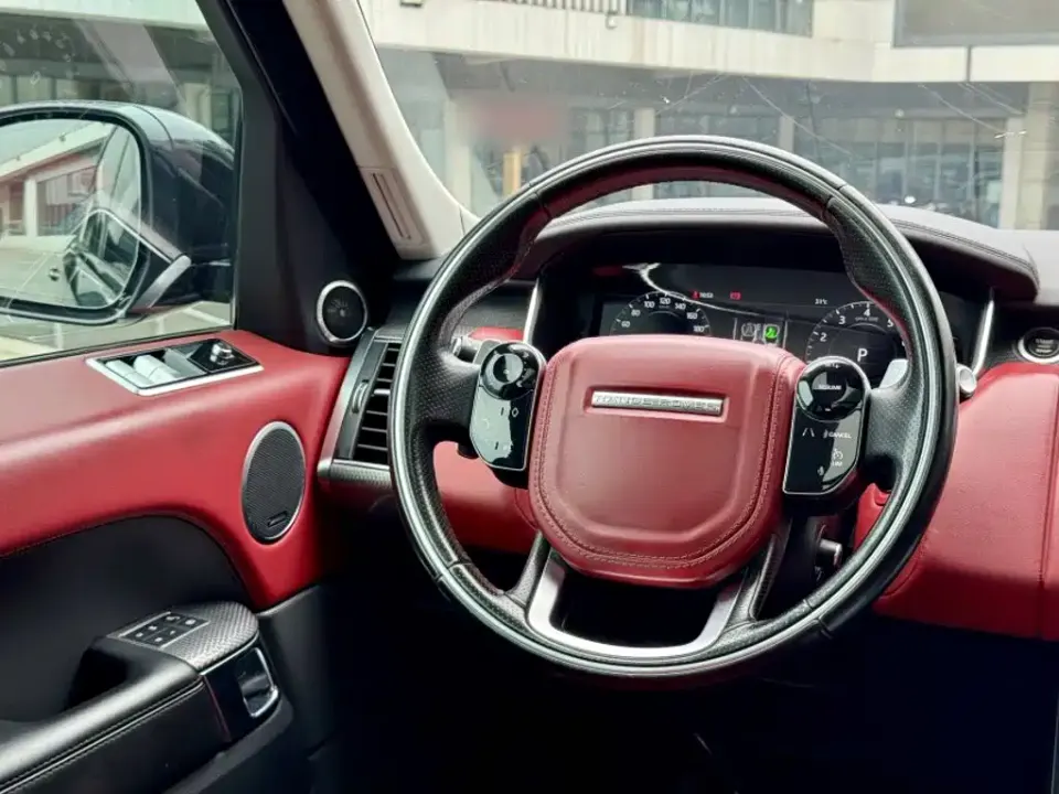 Land Rover Sport