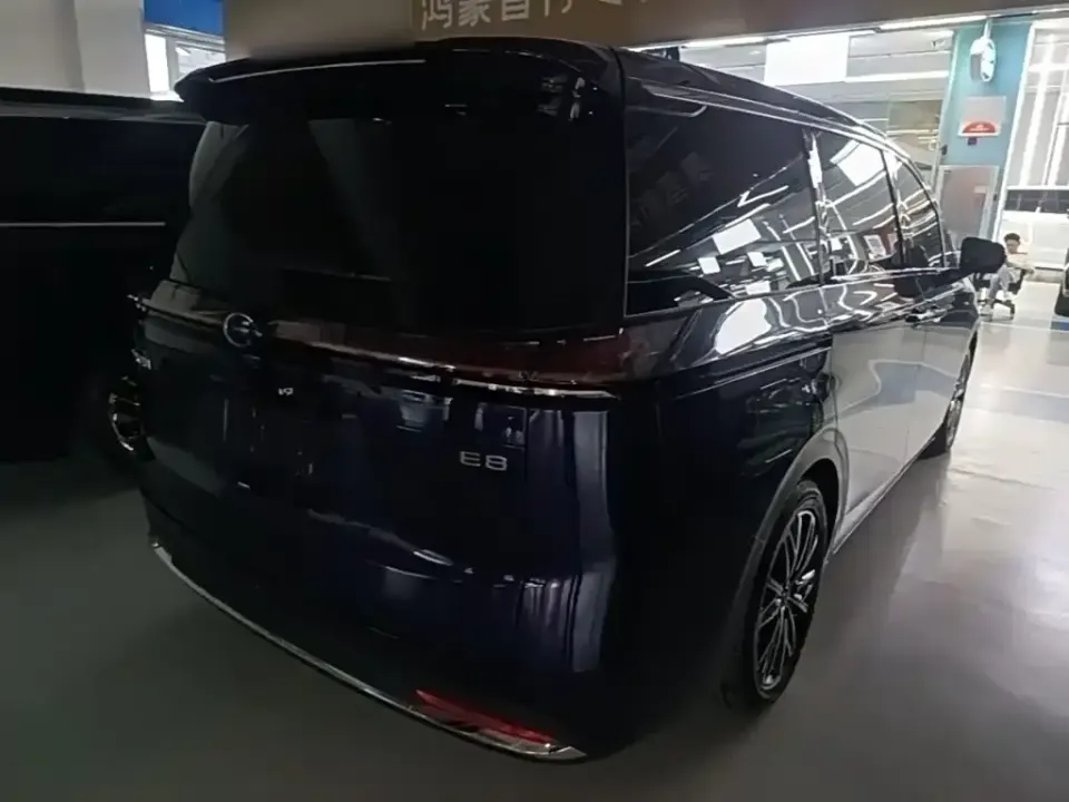 GAC Trumpchi E8 PHEV