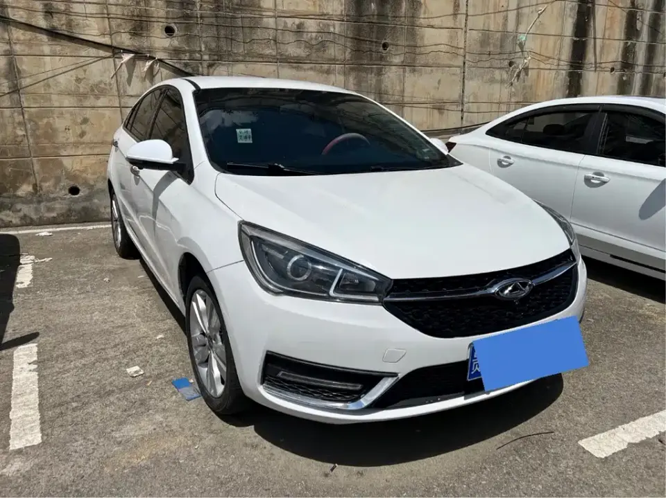 Chery Arrizo 5