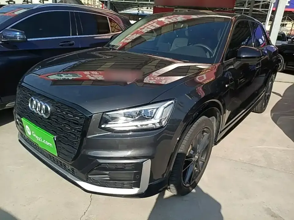 Audi Q2L
