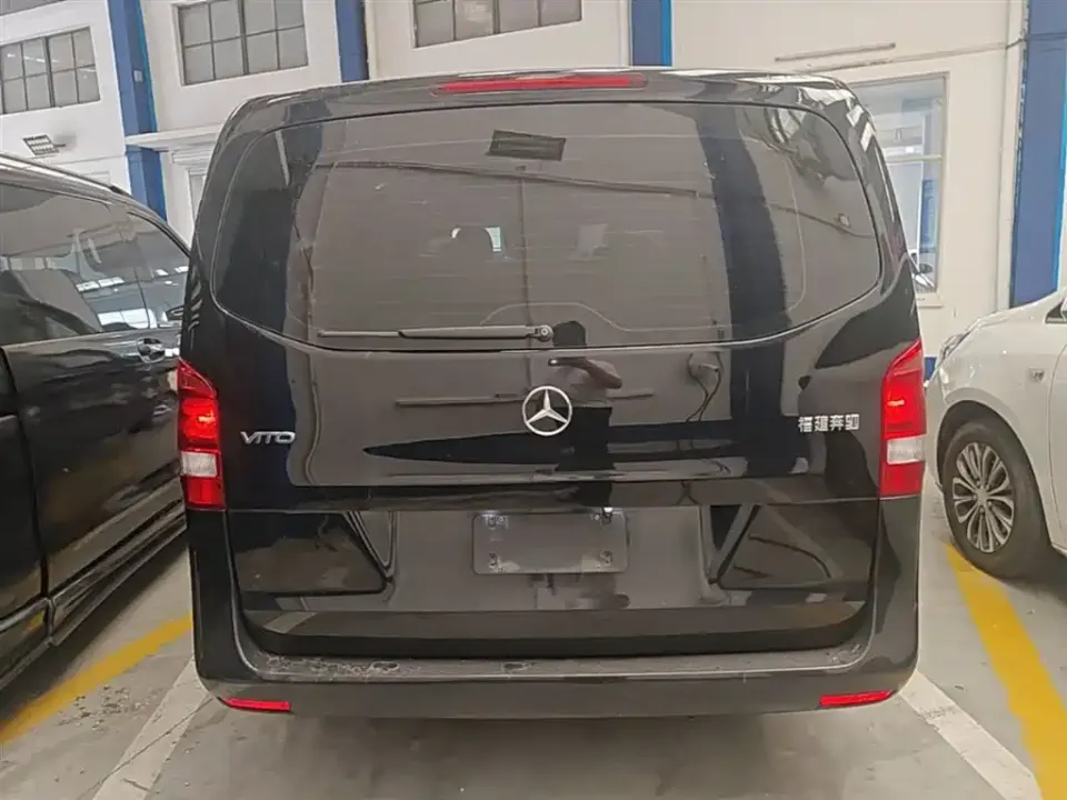 Mercedes-Benz Vito