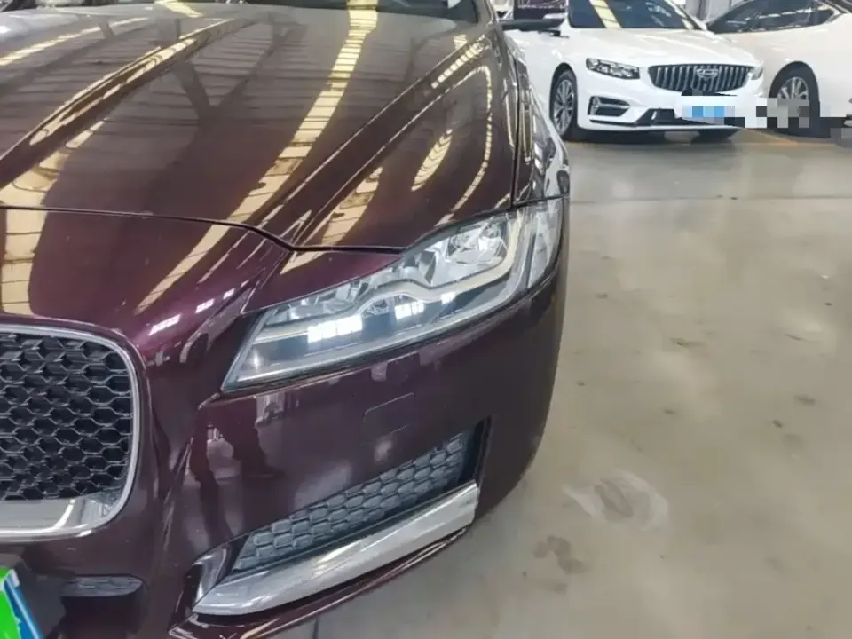 Jaguar XFL