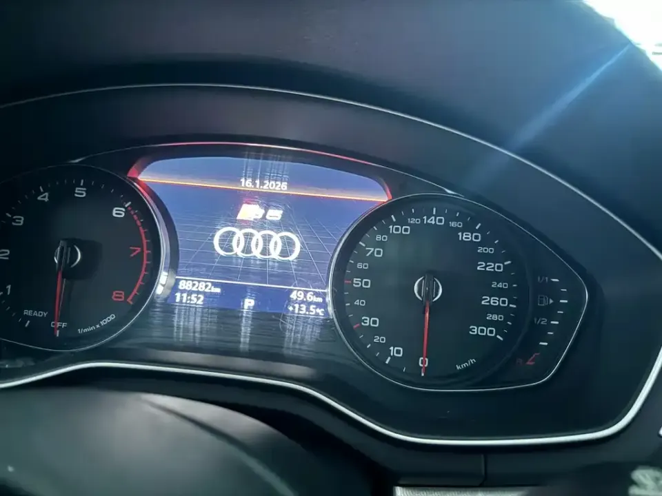 Audi A5 (Import)