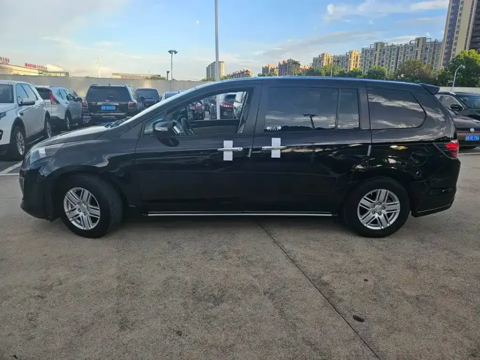 Mazda 8
