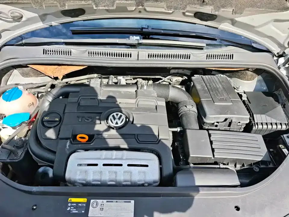 Volkswagen Golf (Import)