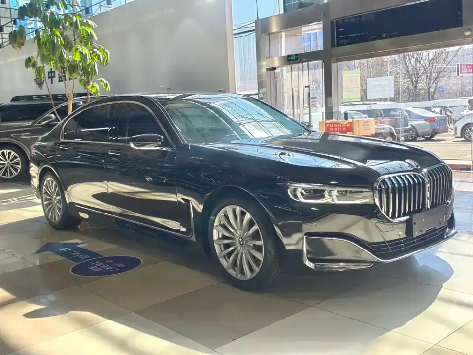 BMW 7-Series