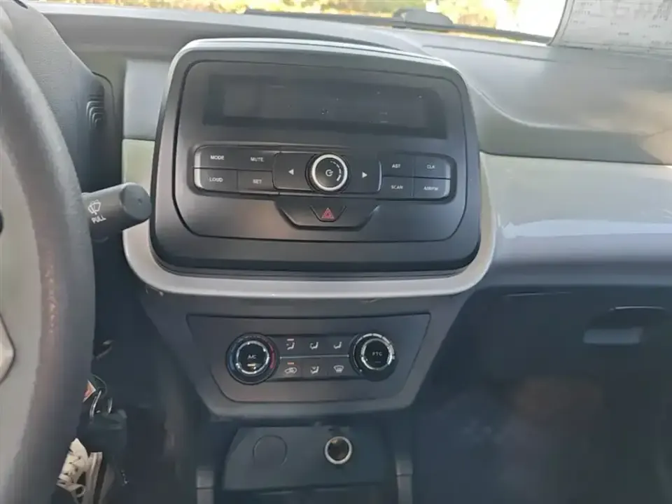 JMEV EV2