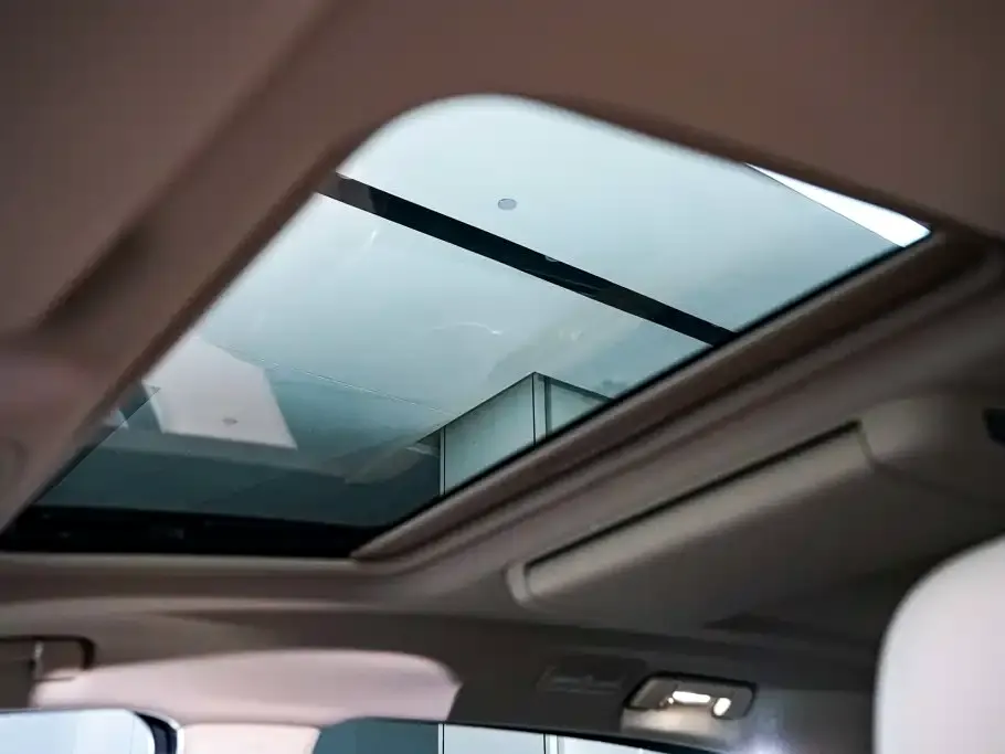 Buick GL8 Hybrid
