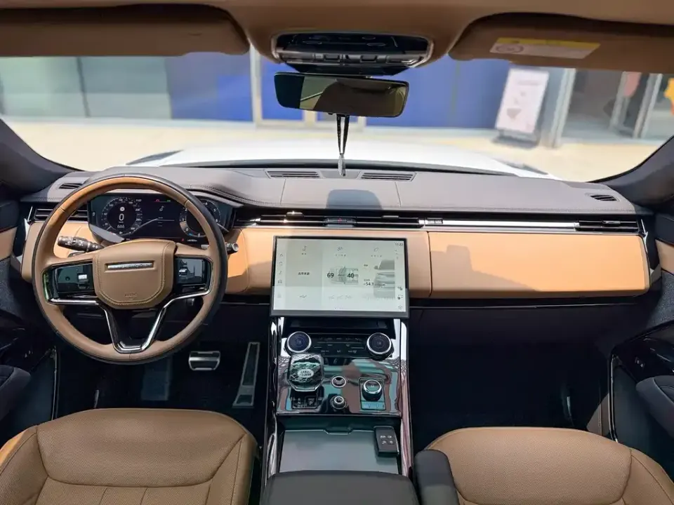 Land Rover Sport