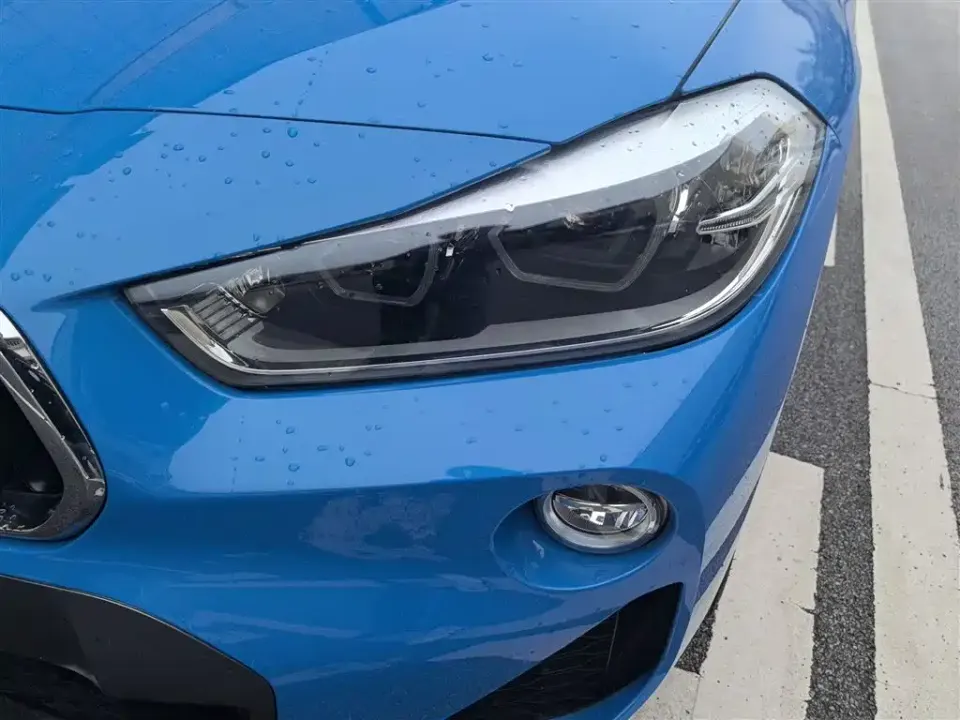 BMW X2 (Import)