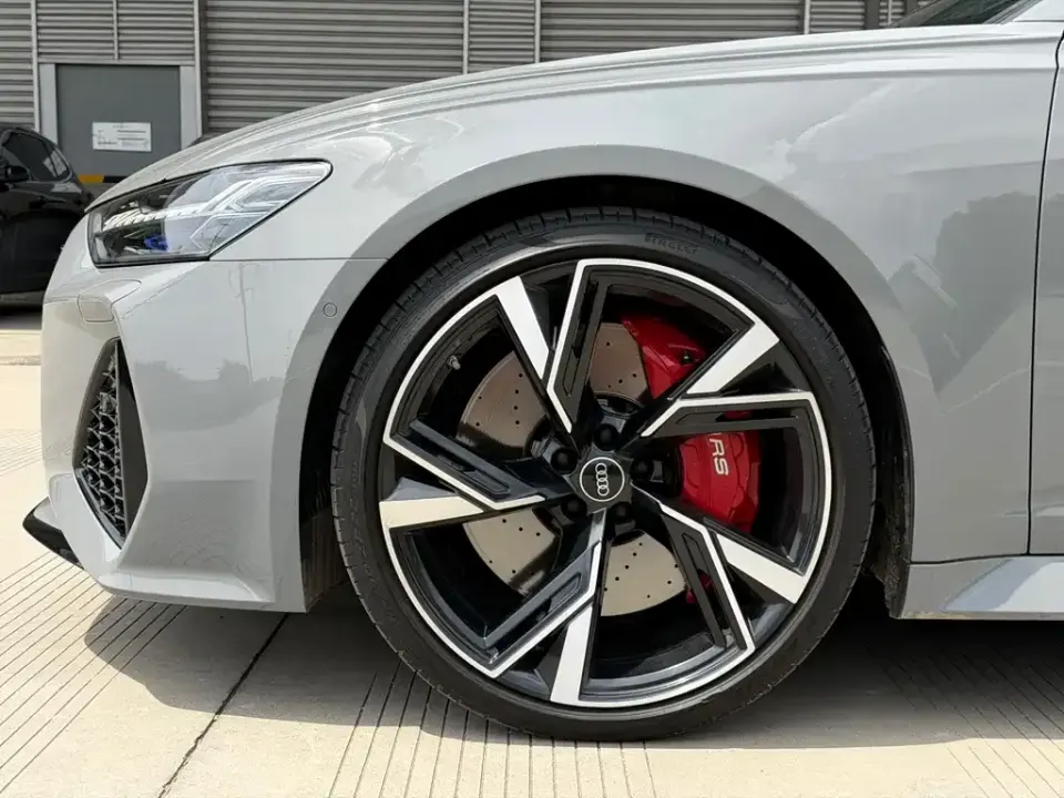 Audi RS 6