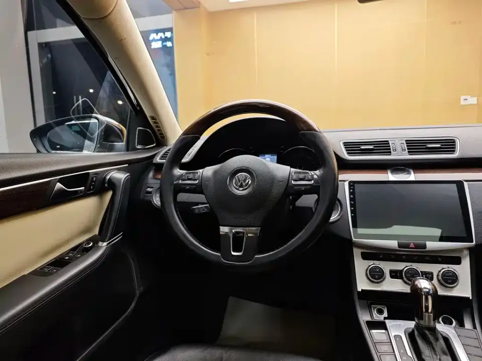 Volkswagen Magotan