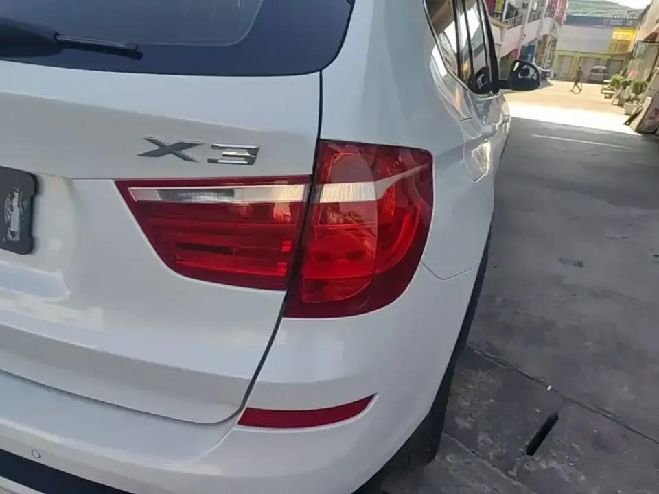 BMW X3 (Import)