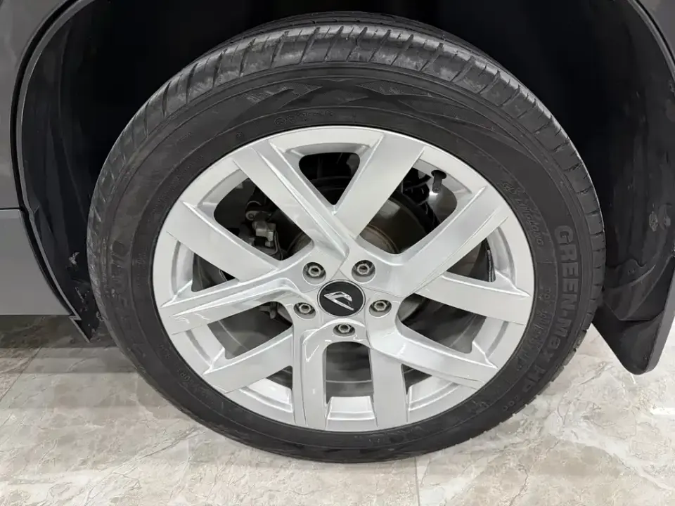 Jetta VS5
